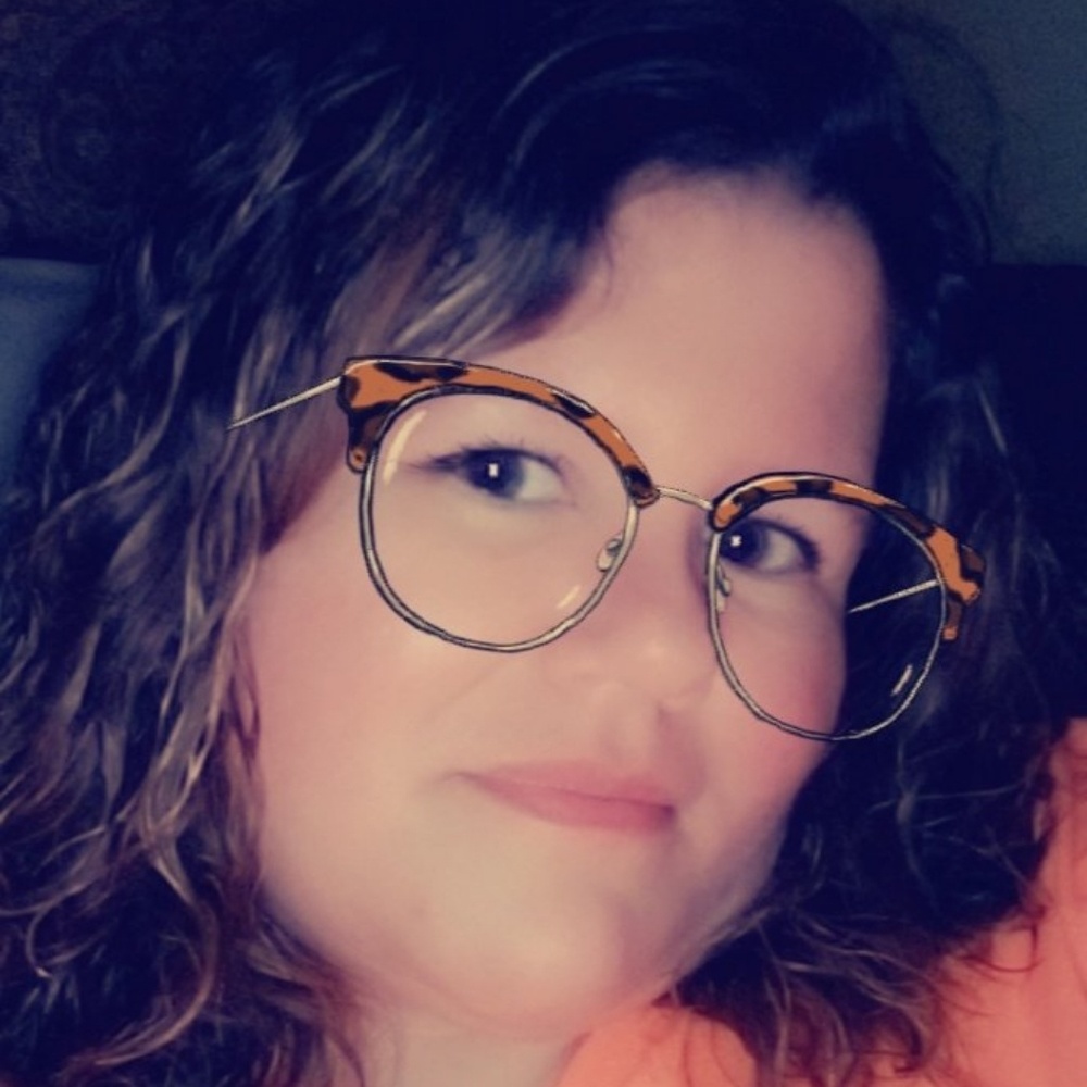 Meet your Posher, Melissa